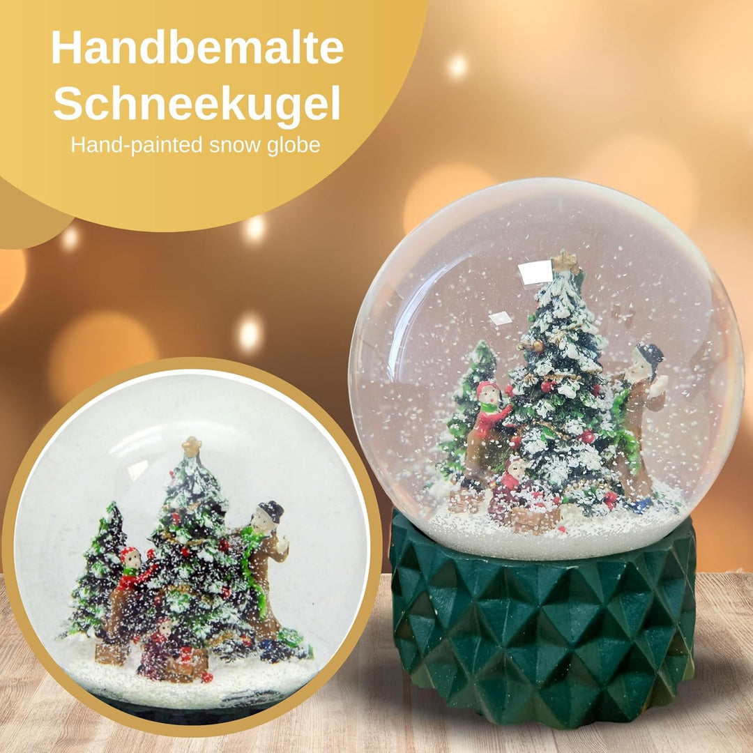 Schneekugel Christbaum schmücken * Familie schmückt Weihnachtsbaum * Sockel grün Kubisch, Pure-Line,