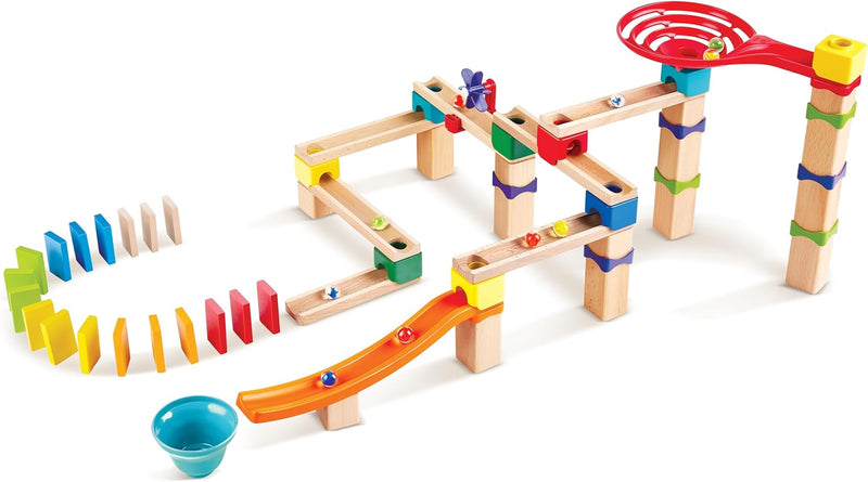 Hape Rasante Murmelbahn mit Domino, Kugelbahn aus Holz, Konstruktionsspielzeug, ab 3 Jahren, Braun