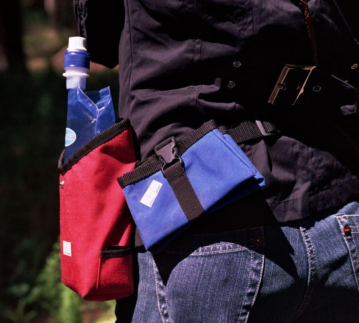Prima-Bag inkl. verstellbarem Bauchgurt (Leckerlitasche/Leckerlibeutel/Futtertasche) in Rot, Rot