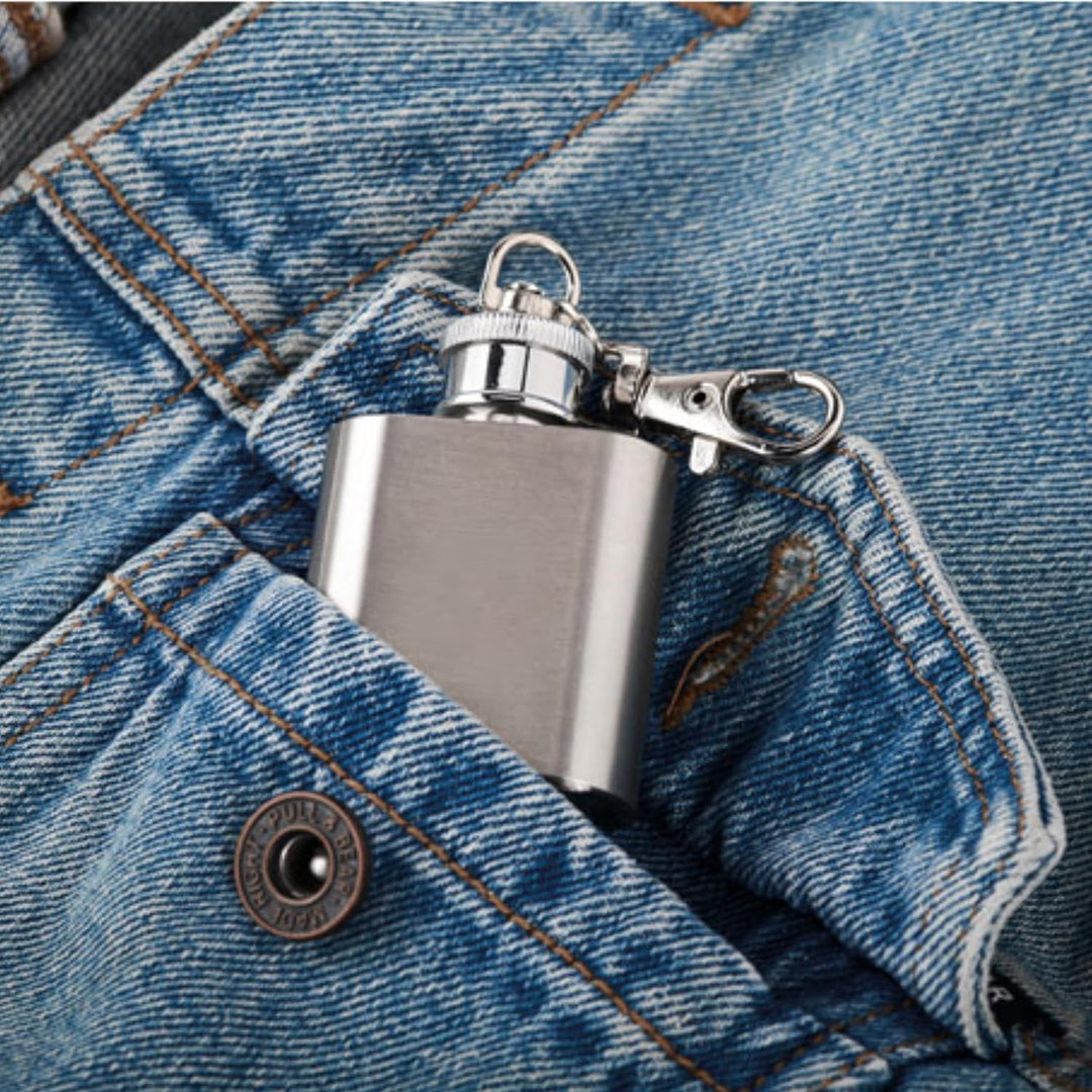Mini Flachmann 30 mL Schlüsselanhänger Hip Flask Edelstahl Flachmänner für Obstler, Whiskey, Cognac