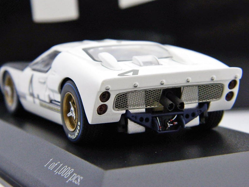 Minichamps 400668484 - Ford GT40 Mk II - Whitmore/Gardner, Massstab: 1:43