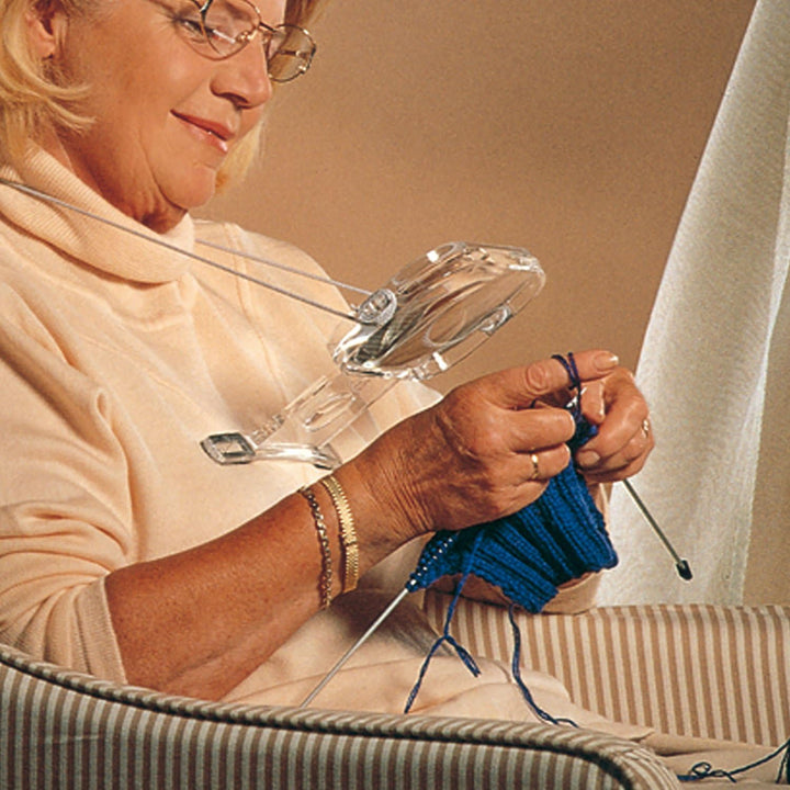 Eschenbach maxiPLUS Umhängelupe 2x/4x Vergrösserung für beidhändiges Arbeiten