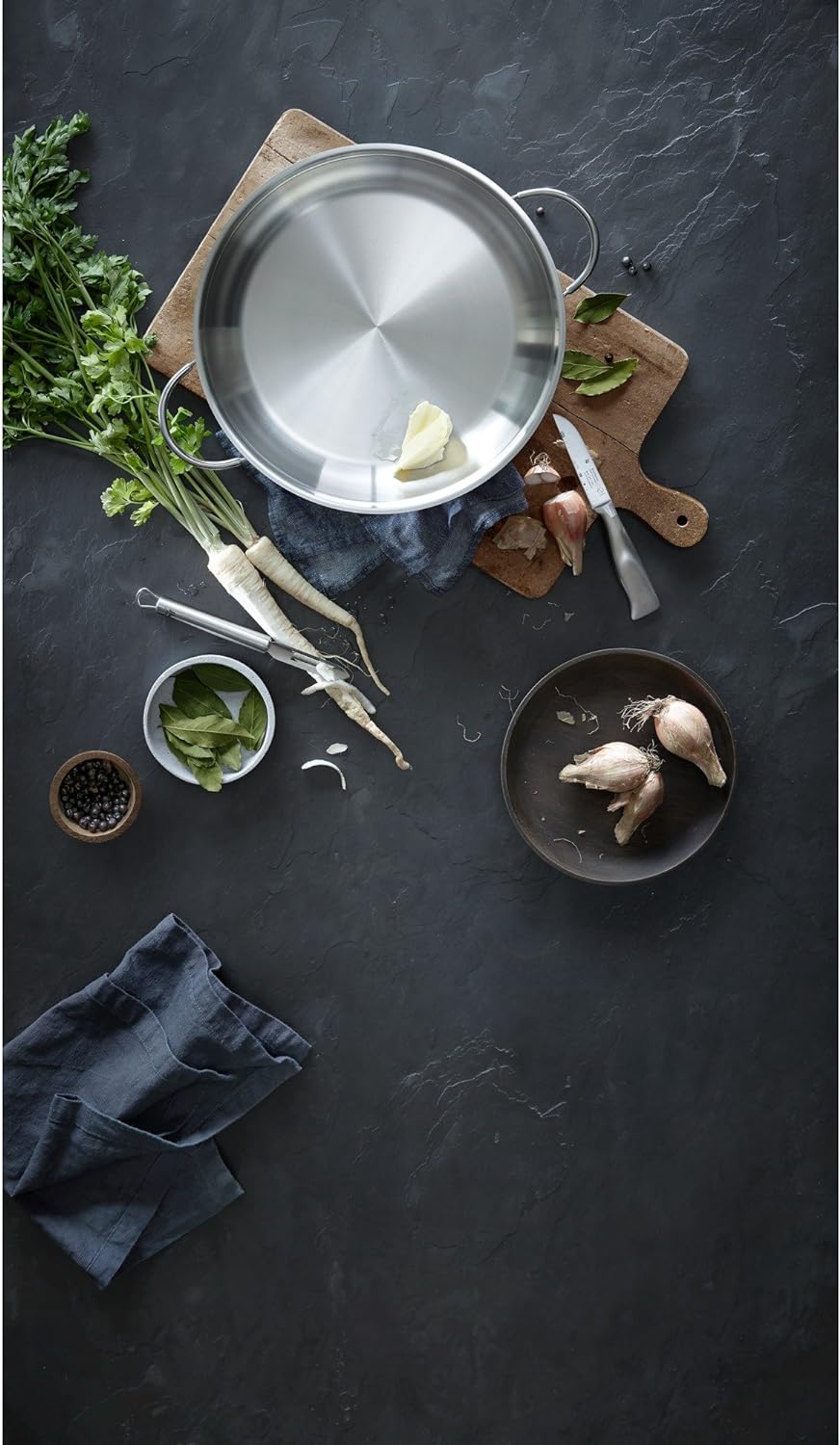 WMF Profi Servier-/ Bratpfanne 24 cm Induktion, Edelstahlpfanne unbeschichtet, Cromargan Edelstahl p