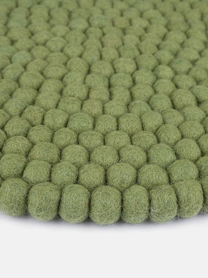 myfelt Filzkugel Sitzauflage Stuhlauflage - Kaspar - rund, Ø 36 cm, Dunkelgrün, Dunkelgrün