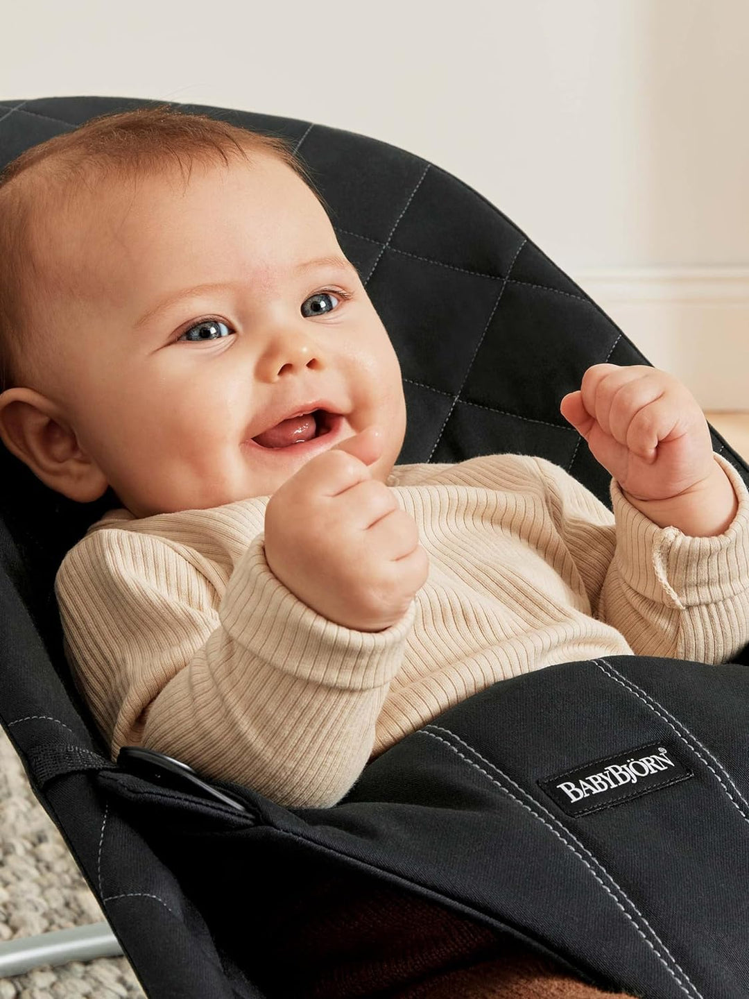 BabyBjörn Babywippe Bliss, Gewebt, Klassische Steppung, Schwarz Schwarz Gewebt, Klassische Steppung,