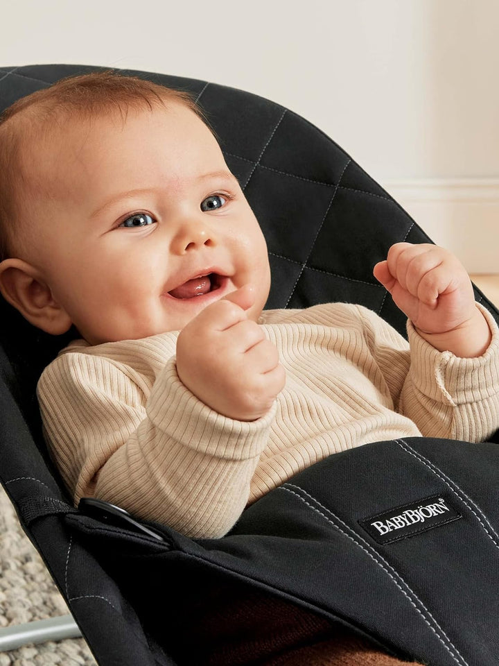 BabyBjörn Babywippe Bliss, Gewebt, Klassische Steppung, Schwarz Schwarz Gewebt, Klassische Steppung,