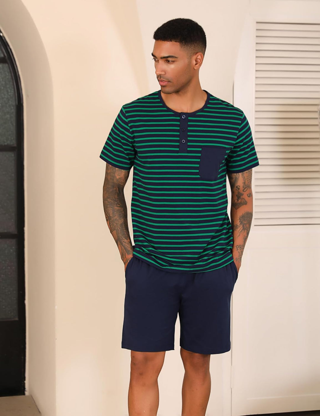 Leversic Schlafanzug Herren Kurz aus Baumwolle mit Kontraststreifen Design, Sommer Pyjama Set Oberte