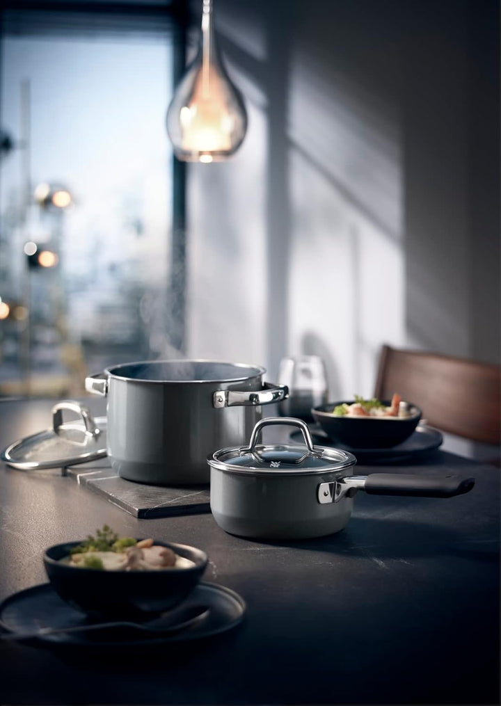 WMF Fusiontec Mineral Stielkasserolle mit Glasdeckel 16 cm, Kochtopf klein 1,3l, Induktion, High-Tec
