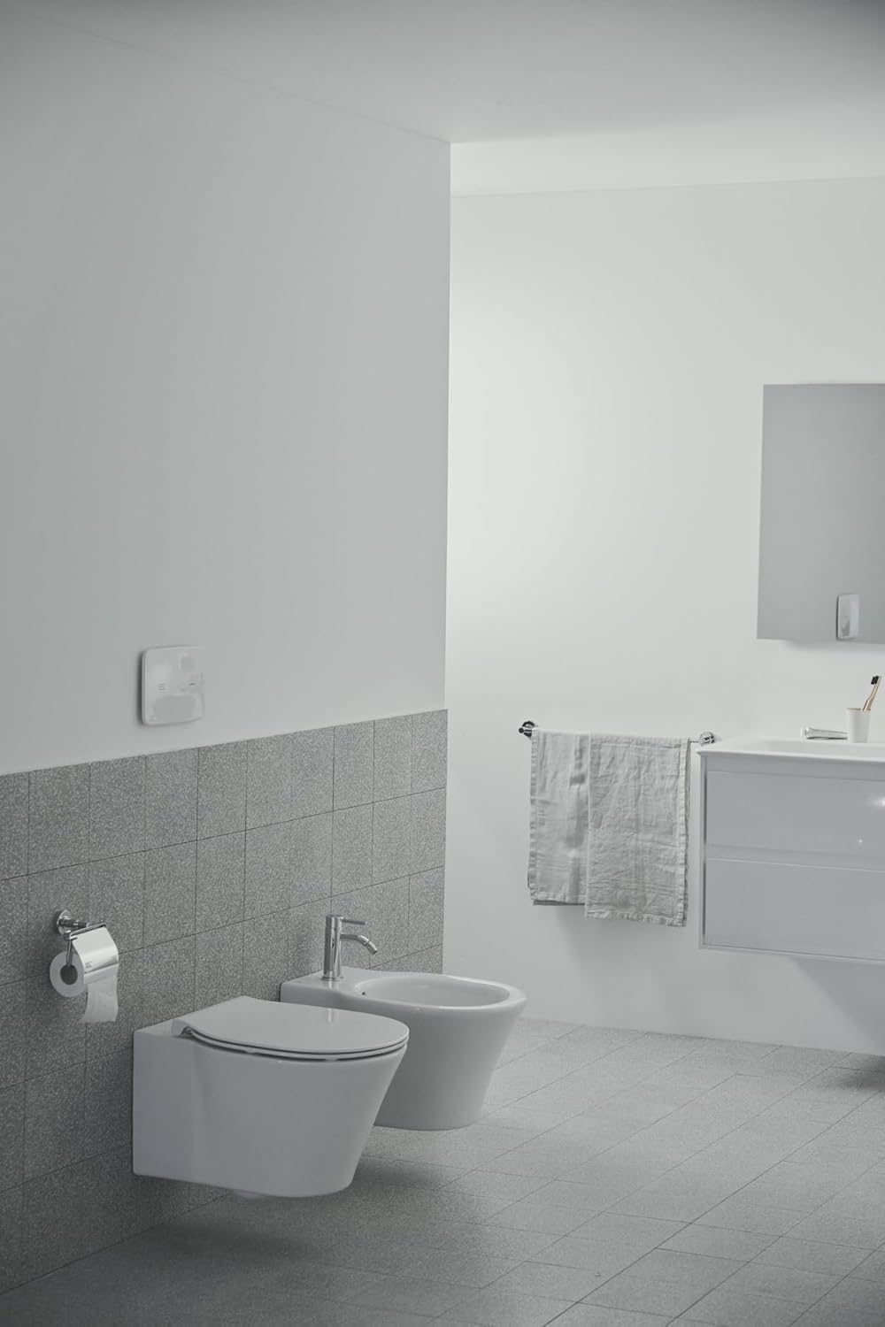 Ideal Standard BC197AA Ceraline Bidetarmatur mit Zugknopf-Ablaufgarnitur