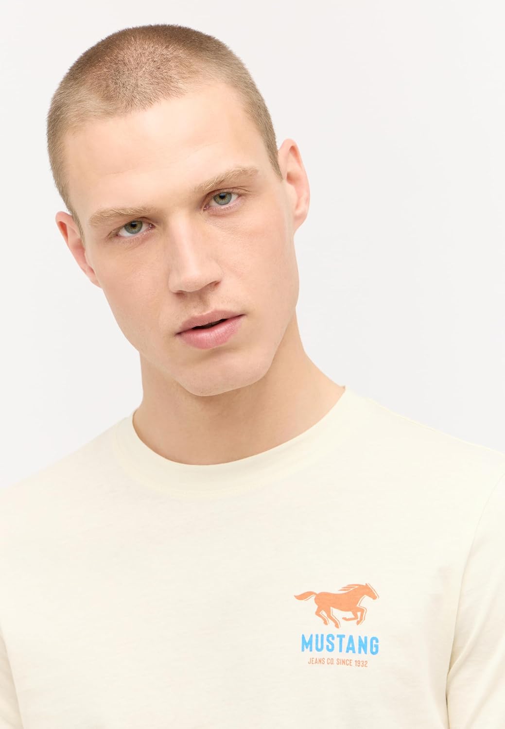MUSTANG Herren Halbarm-Shirt T-Shirt 6XL Grosse Grössen Light Gray 3003, 6XL Grosse Grössen Light Gr