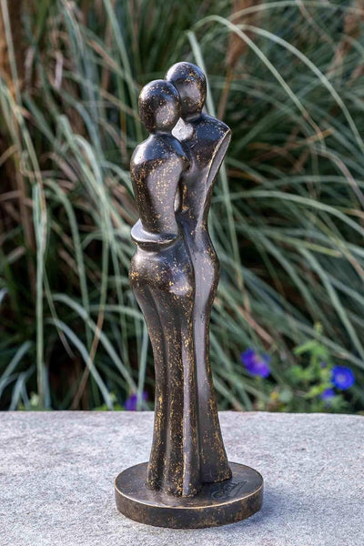 IDYL Bronze-Skulptur Modernes Liebespaar |32x11x11cm |Bronze-Figur handgefertigt | Gartenskulptur -