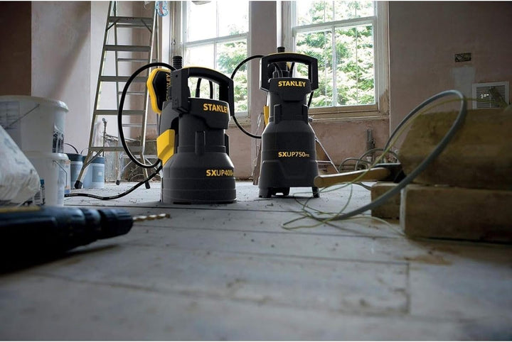 Stanley Tauchpumpe SXUP750PTE für Klar- und Schmutzwasser (750 W,max. Förderleistung 13.500 l/h, max
