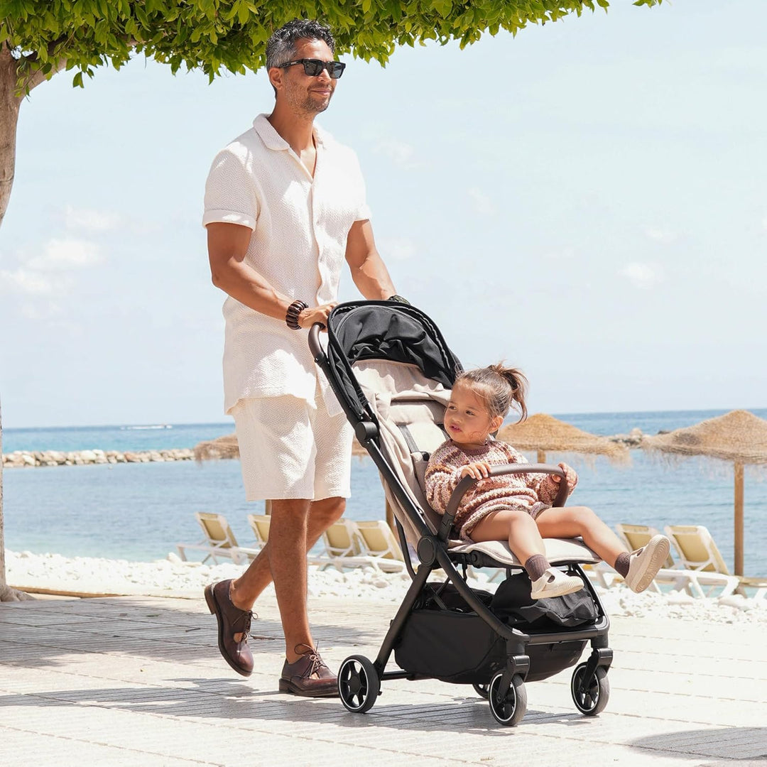 Deryan Air Reisebuggy - Leicht & kompakt - Handgepäckgrösse, faltbarer Reise-Kinderwagen mit Liegefu