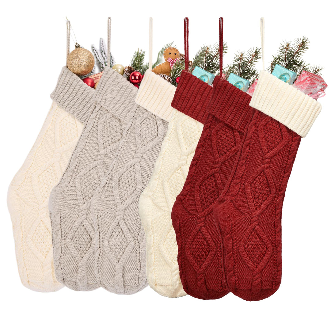 Set mit 5 Zopfstrick-Weihnachtsstrümpfen – elegantes Rot, Grün und Creme-Sortiment – gemütliche und