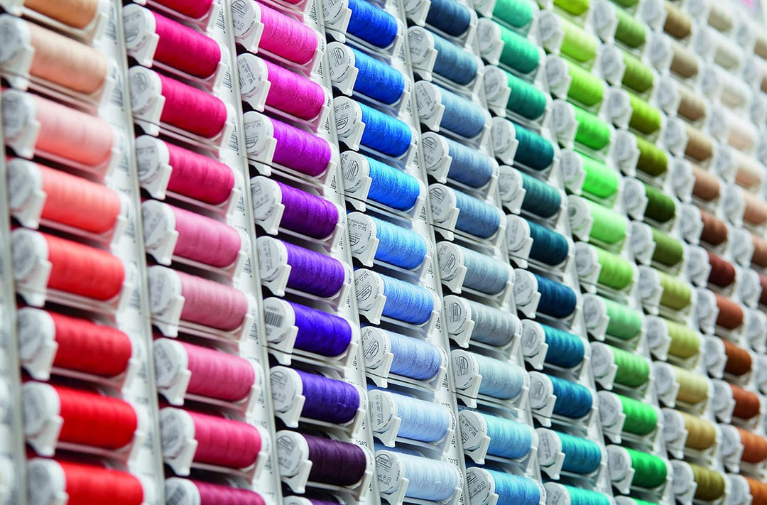 Mettler SERALON Summer-Kit 8er Nähgarnbox: Universal Garn zum Nähen oder Sticken, Nähgarn für Nähmas