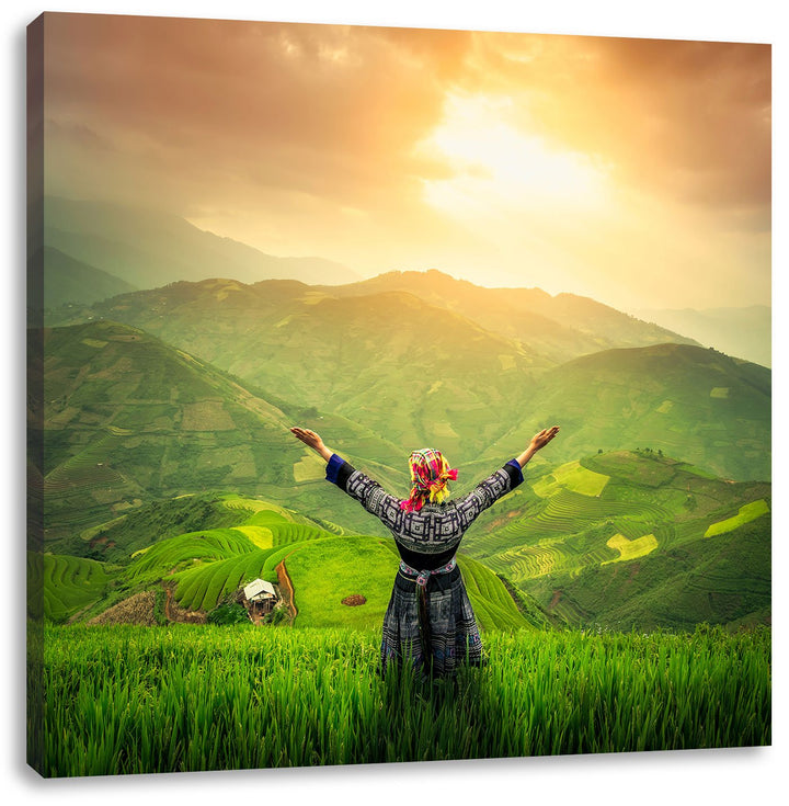 Pixxprint asiatische Berg Farm als Leinwandbild | Grösse: 70x70 cm | Wandbild | Kunstdruck | fertig