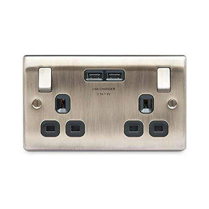 BG Electrical NAB22U3B Nexus Metal Antique Brass - Zweifach geschaltete 13A Steckdose mit USB-Auflad