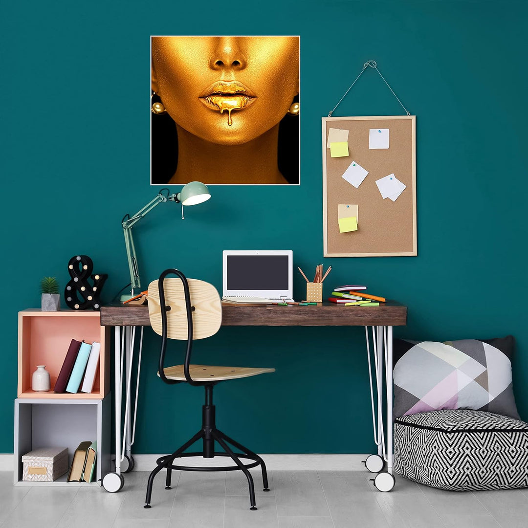wandmotiv24 Poster als Wanddeko, Grösse 50x50cm, Gold Collection, Frau in Gold, Lippen, Farbe, Schmu