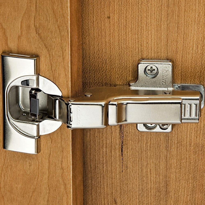 Blum CLIP Top BLUMOTION Softclose Scharniere 110 Grad selbstschliessend, rahmenlos, mit Montageplatt