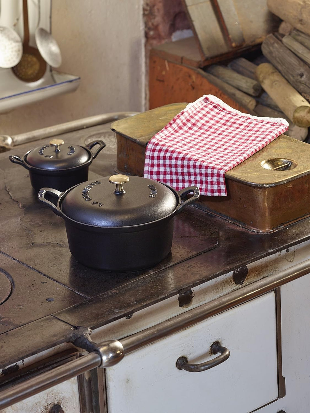 Staub 40501-020-0 Mini Auflaufform Coquête, Gusseisen, schwarz, 12 cm