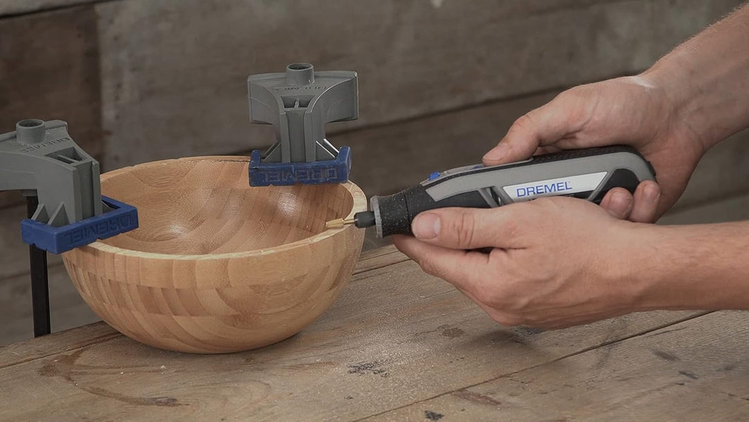 Dremel MAX Hochgeschwindigkeits-Fräsmesser (117DM) 2 Hochgeschwindigkeits-Fräsmesser mit Titanbeschi