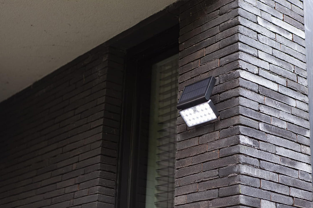 Solar Aussenwandleuchte Tuda,Smart Home Aussenlampe m.Bewegungsmelder,dimmbare Aussenleuchte,Wandlam