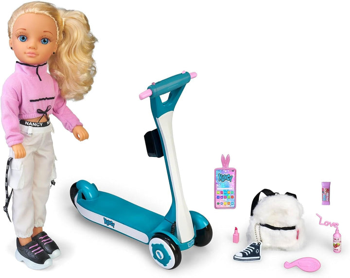 NANCY - Ein Tag Roller, Puppe mit Rollern, hat Lichter auf Räder, sehr kühle Kleidung und Accessoire