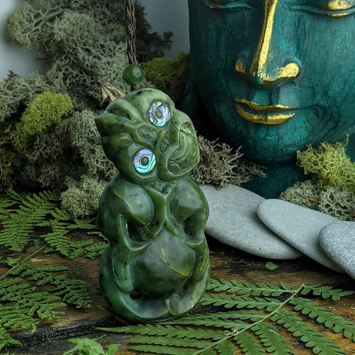 81stgeneration Anhânger Halskette Abalone Gross HEI Tiki Handgeschnitzte Nephrit-Jade für Herren