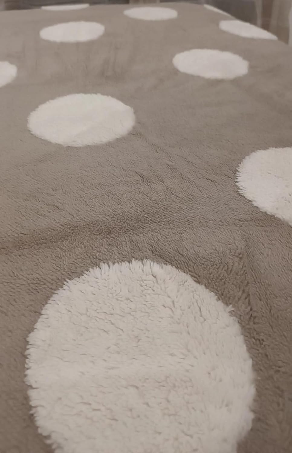 Plaid oder Decke aus sehr weicher Mikrofaser, schottisches Design, Rückseite Lammfell, in allen Grös