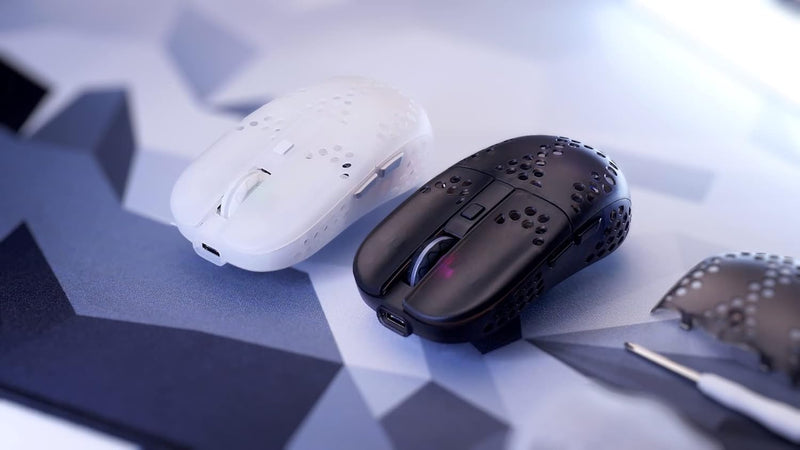 CHERRY Xtrfy MZ1 Wireless, ultraleichte kabellose Gaming-Maus, 2.4 GHz Funk, Pixart 3370 Sensor, ein