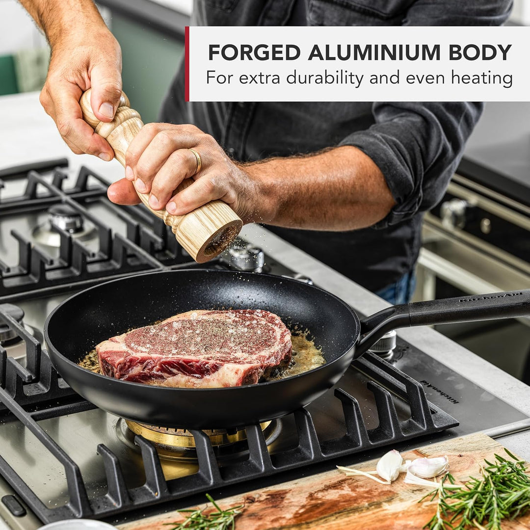 KitchenAid Classic Forged Bratpfannen-Set (24cm und 28cm), hart anodisiert, PFAS-freie gesunde keram