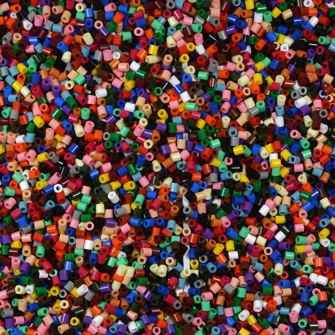 Hama Perlen 181-67 Bügelperlen im Eimer mit ca. 30.000 Midi-Perlen im Volltonmix mit 22 Farben, für