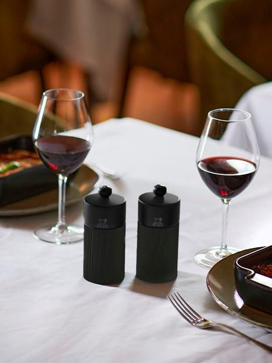 PEUGEOT - Salzmühle Line 12 cm - Klassische Mahlgradeinstellung - Aluminium und PEFC-zertifiziertes