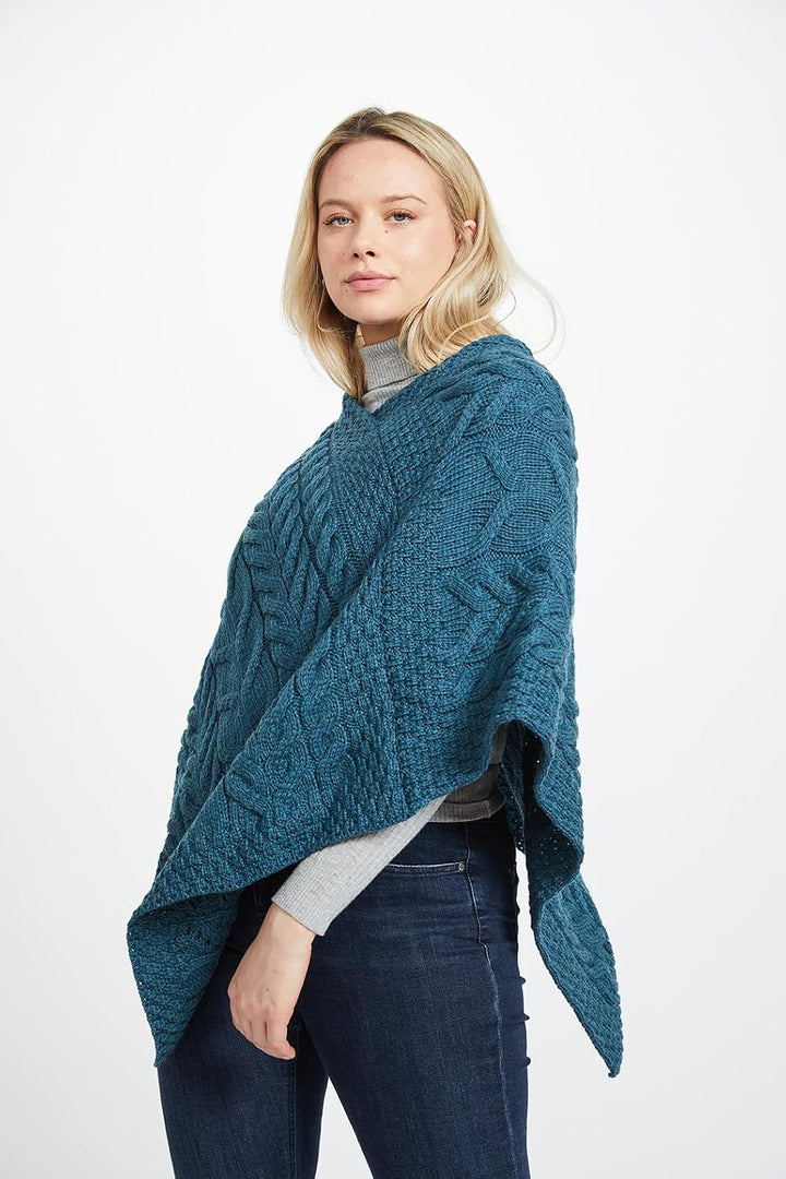 Aran Woollen Mills Superweicher Stilvoll Poncho aus 100% Merinowolle Einheitsgrösse Blaugrün/ein Hau