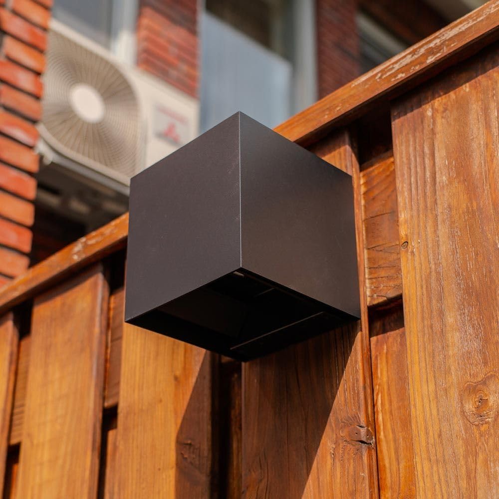 HOFTRONIC - Kansas LED Solar Wandleuchte mit Bewegungsmelder XL (15x15x15cm) - Aussenleuchte 3000K W