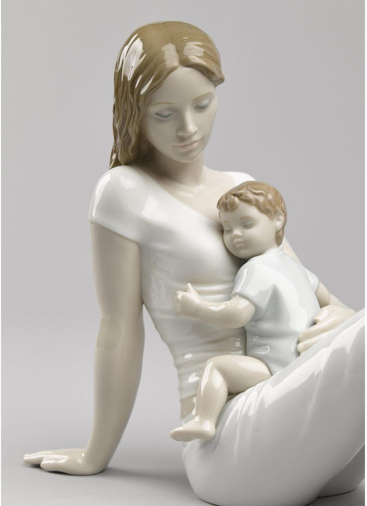 LLADRÓ Figur Mutterliebe. Mutter. Porzellan.