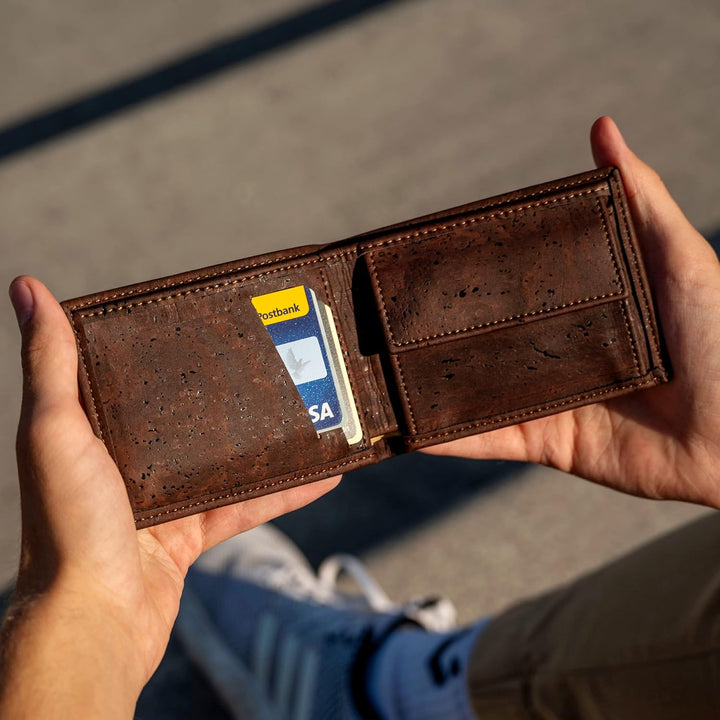 Locklair Sleek Wallet aus veganem Korkleder, Männer Geldbörse mit RFID-Schutz, Herren Portemonnaie K