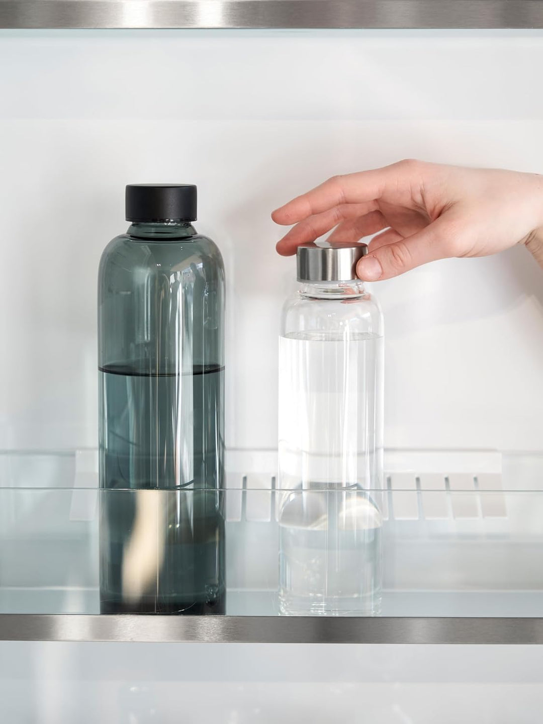 spottle Glasflasche 500ml, 750ml & 1L [KOHLENSÄURE GEEIGNET] - Trinkflasche aus Glas 1 Liter mit Sch