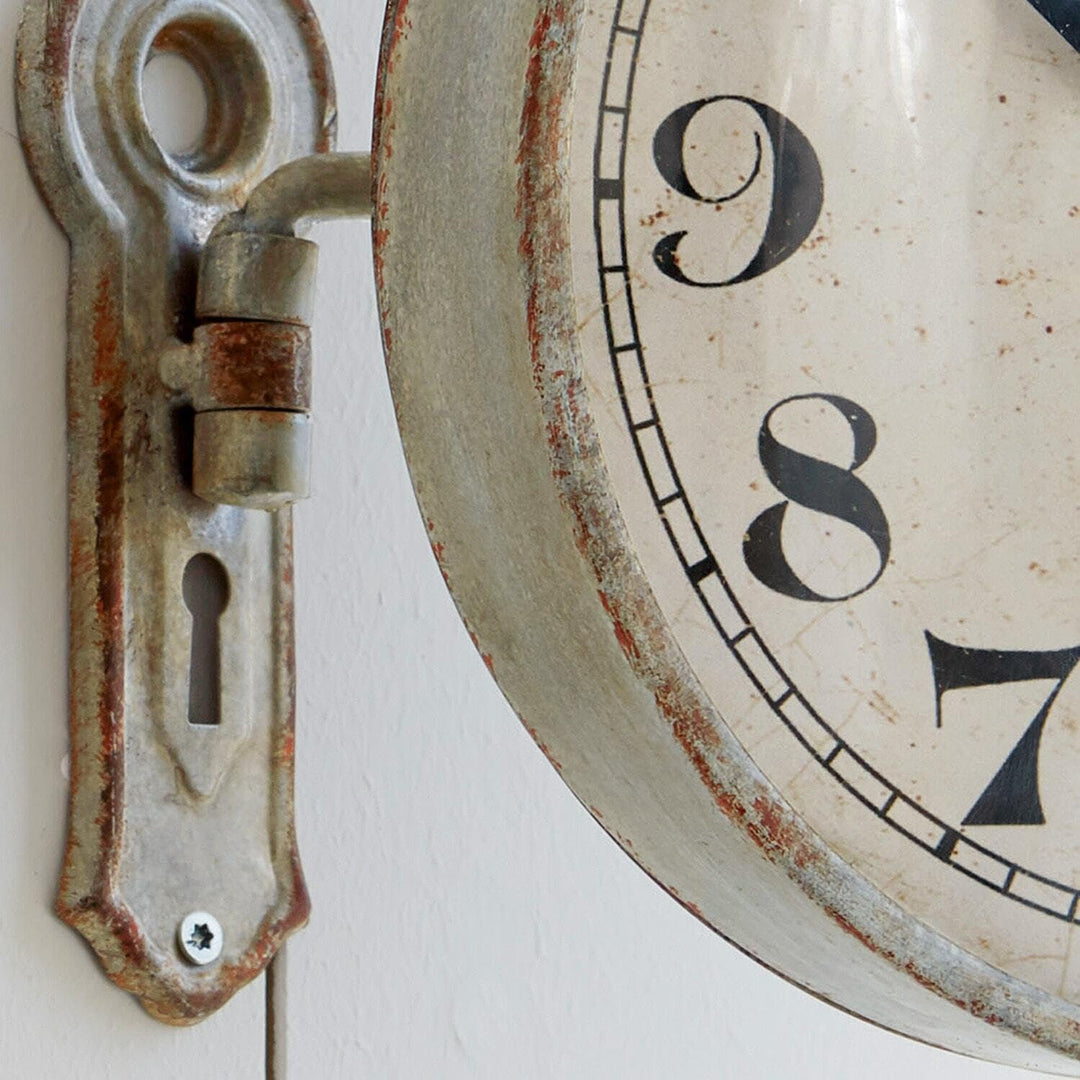 Loberon Uhr Adama, Shabby-Chic, französischer Stil, nostalgischer Charme, schwenkbar, Dekoration, Wo