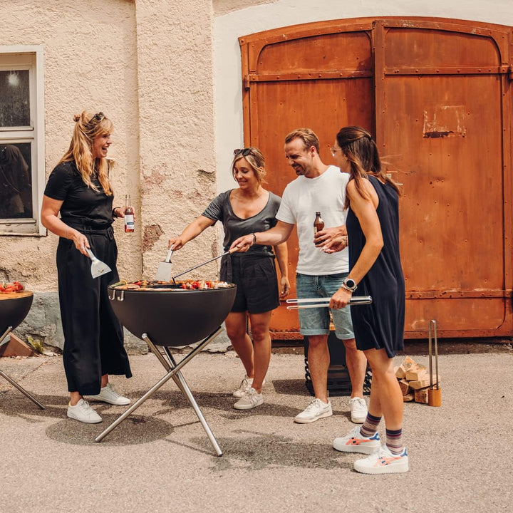 höfats - BOWL 70 Plancha - emaillierte Grillplatte aus Gusseisen - Für Grillgut jeder Grösse geeigne