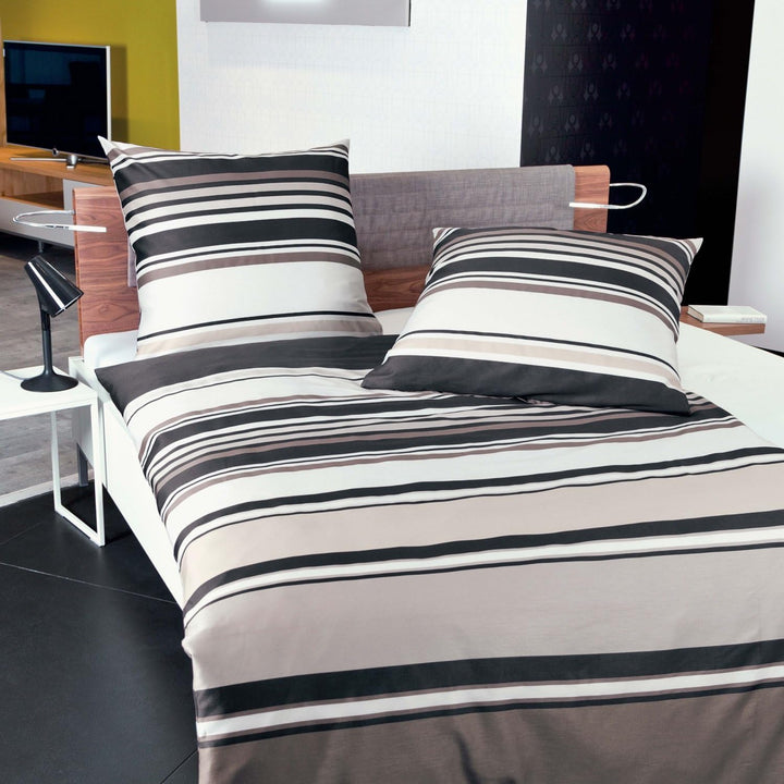 Janine Mako Satin Bettwäsche J.D. 135x200 cm + 80x80 cm Sand 135 cm x 200 cm, 135 cm x 200 cm