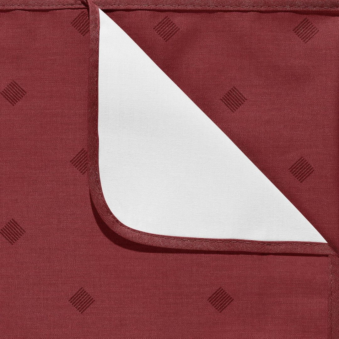 Erwin Müller abwaschbares Biertisch-Tischdecke Neuss im Rautendesign Burgund Grösse 110x260 cm - was