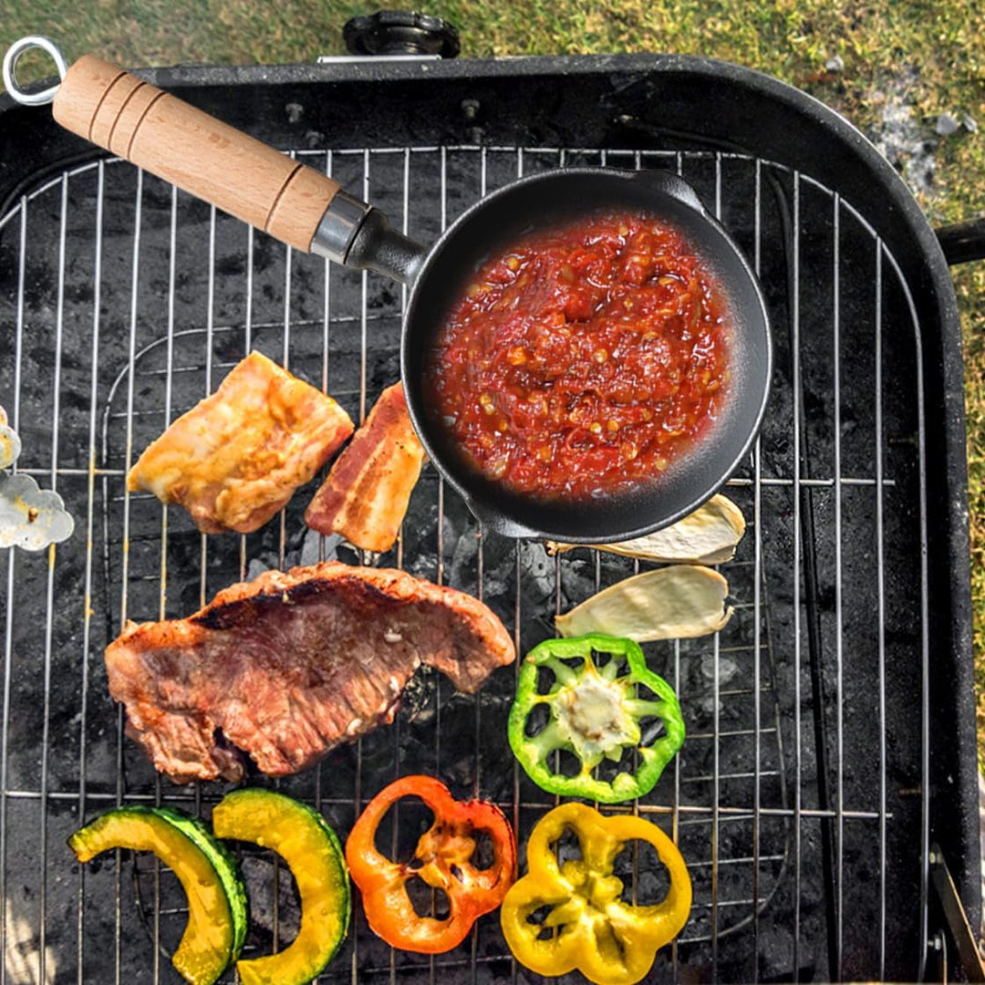 HyzaPhix Sossentopf Gusseisen BBQ Grill Zubehör, Marinadenpinsel Gusseisen Topf für Grill, Grill Sau