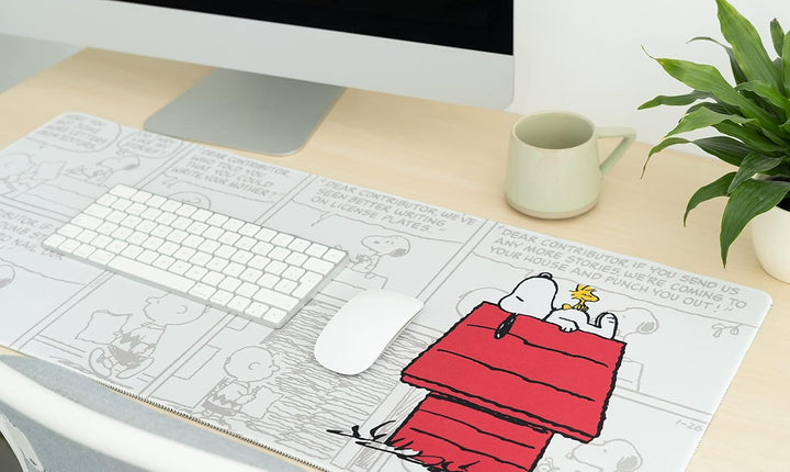 Grupo Erik Gaming Mauspad XXL Peanuts Snoopy Gaming Mousepad XXL rutschfest und Wasserabweisend Maus