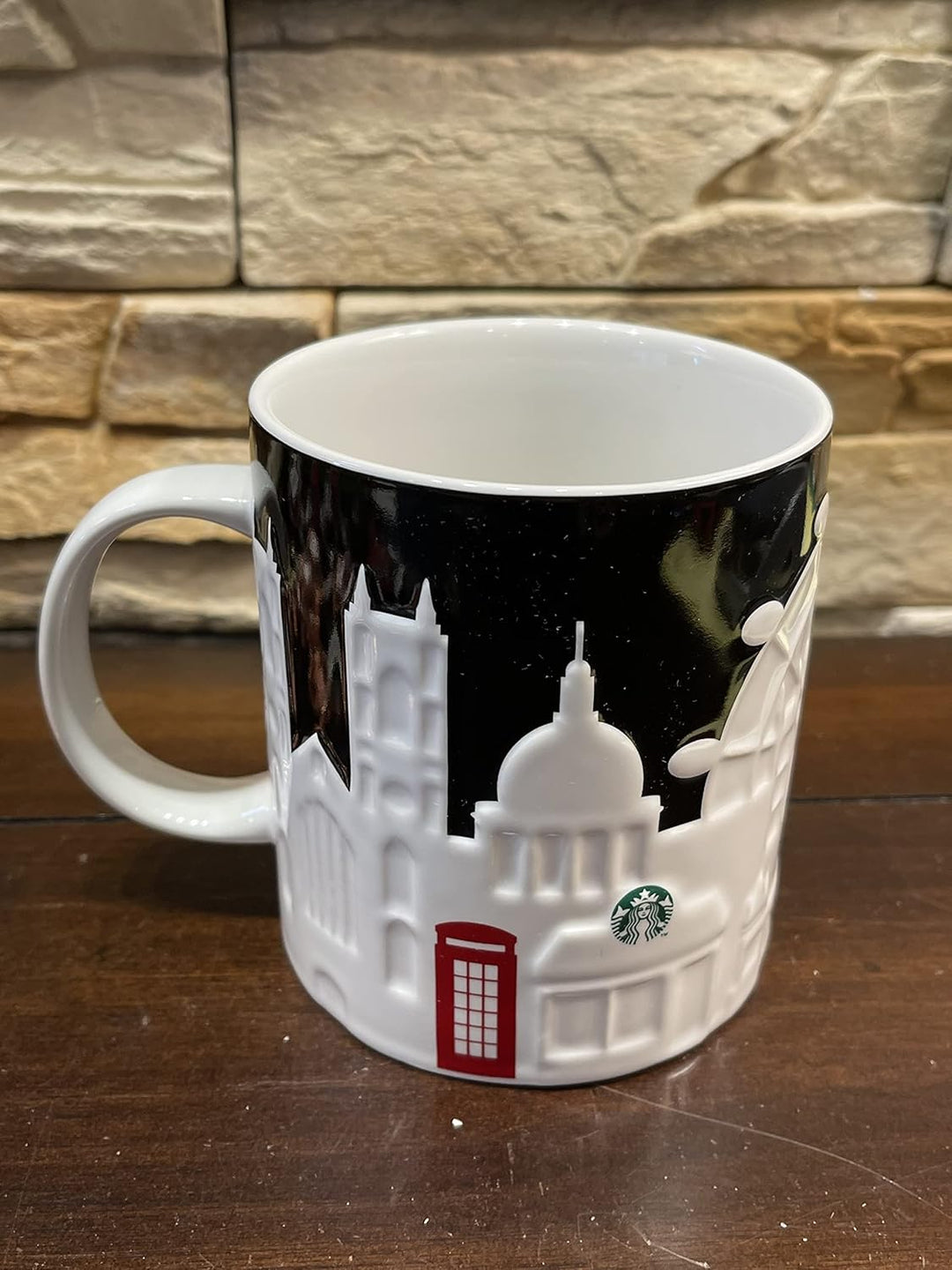Starbucks Becher - London - Relief Kaffebecher, Höhe 10,5cm, Durchmesser 9,3cm. Steingut. Spülmaschi
