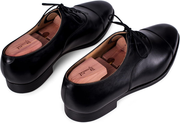 Blumtal TESTSIEGER Premium Schuhspanner Zedernholz - Schuhspanner Herren und Damen inkl. Schuhlöffel