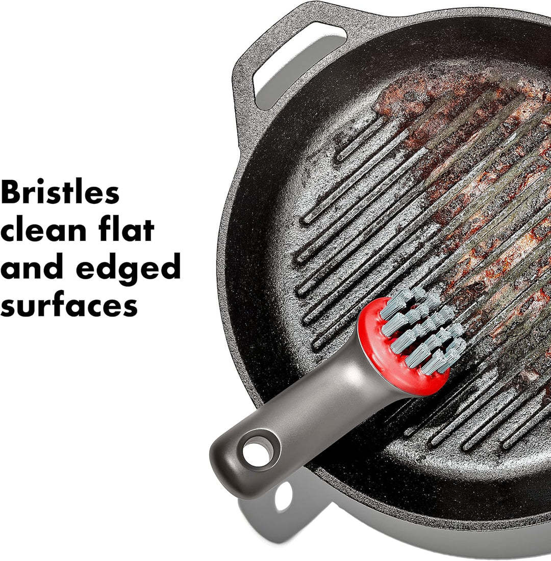 OXO Robuste Bürste für den Aussenbereich mit Abdeckung Robuste Bürste mit Abdeckung, Robuste Bürste