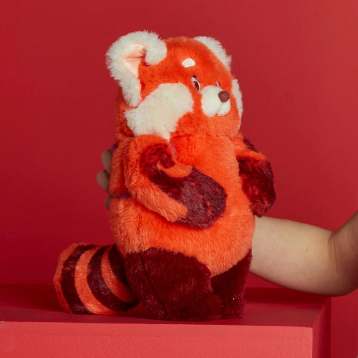 Disney Store Offizielles kleines Stoffspielzeug MEI Lee aus dem Film Rot, 24 cm / 9", Plüschtier mit