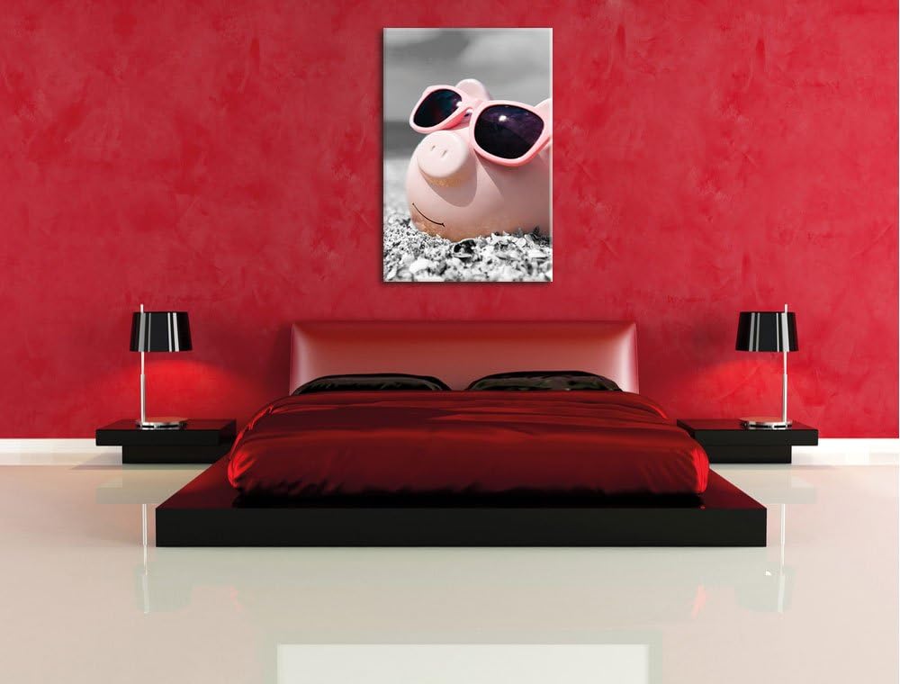 Pixxprint Cooles Sparschwein mit Sonnenbrille am Strand schwarz/weiss, Format: 70x100 auf hochkantig