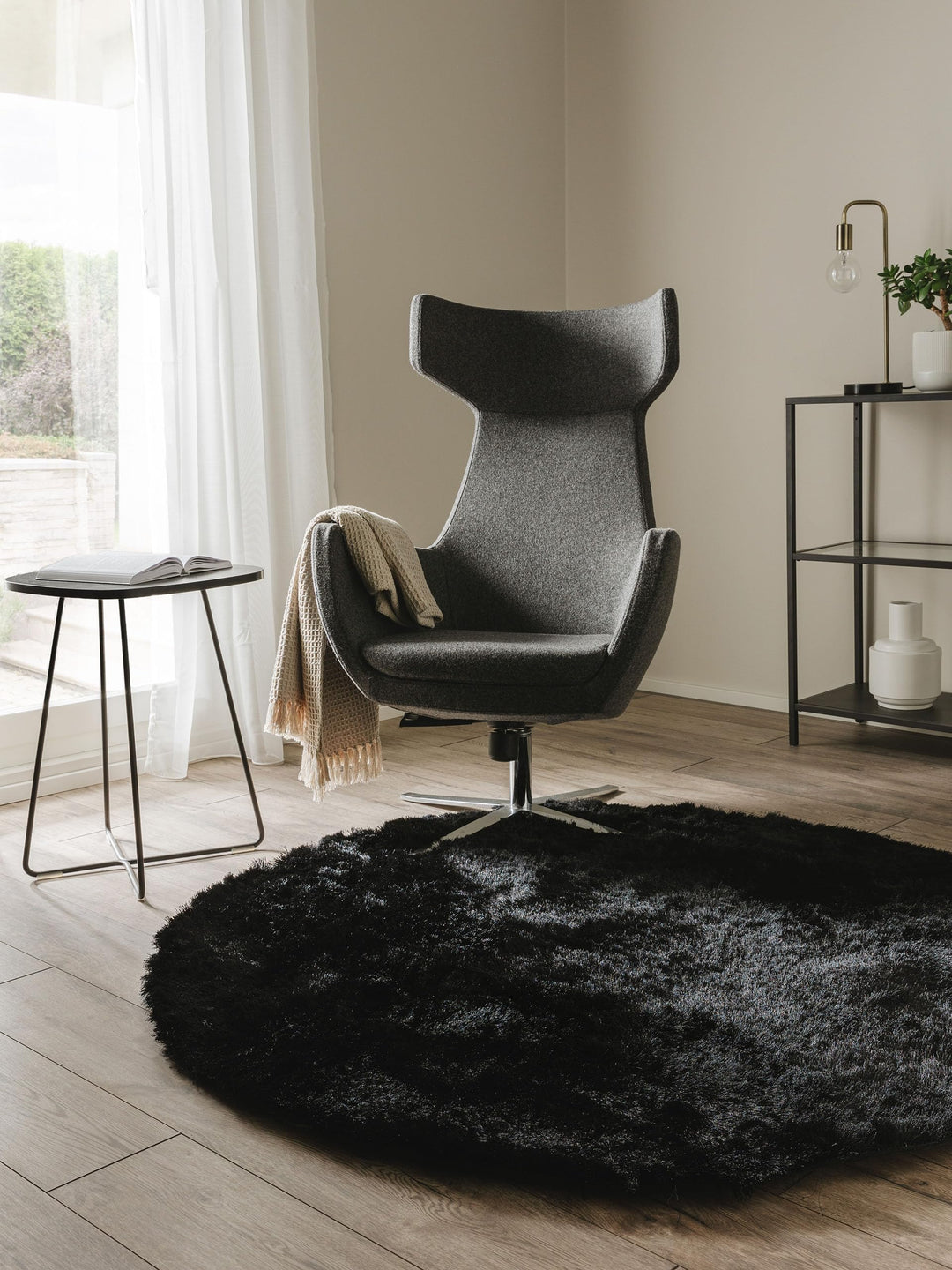 Benuta Shaggy Hochflor Teppich Whisper Schwarz ø 80 cm Rund | Langflor Teppich für Schlafzimmer und